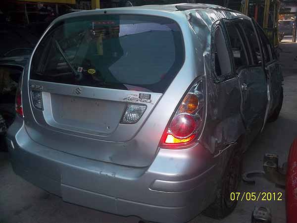  Suzuki AERIO 2007    EN DESARME