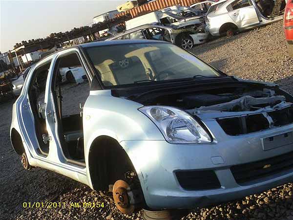  Suzuki SWIFT 2009    EN DESARME