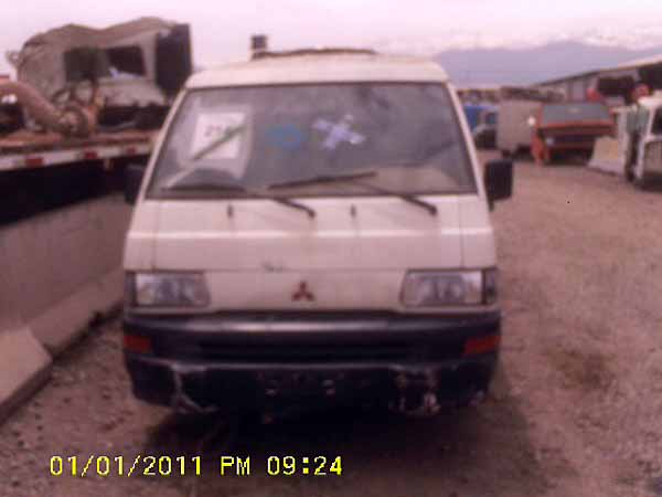  Mitsubishi L300 2000    EN DESARME