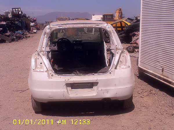  Suzuki SWIFT 2009    EN DESARME