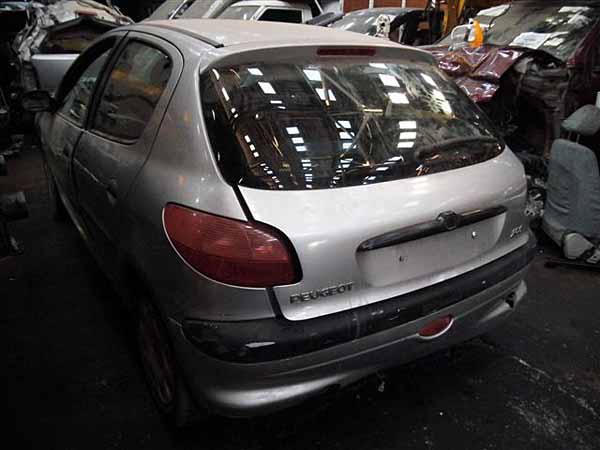  Peugeot 206 2002    EN DESARME