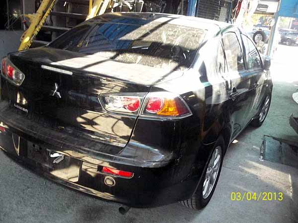  Mitsubishi OUTLANDER 2013    EN DESARME