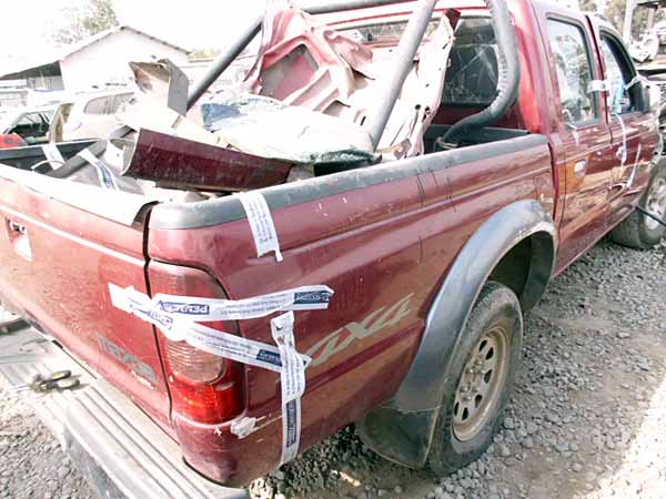  Mazda B2500 2005    EN DESARME