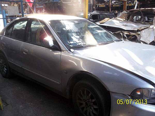  Mitsubishi GALANT 2004    EN DESARME