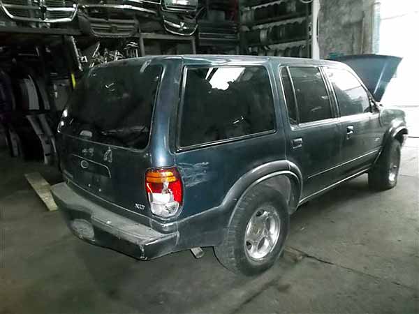 Ford EXPLORER 2000    EN DESARME