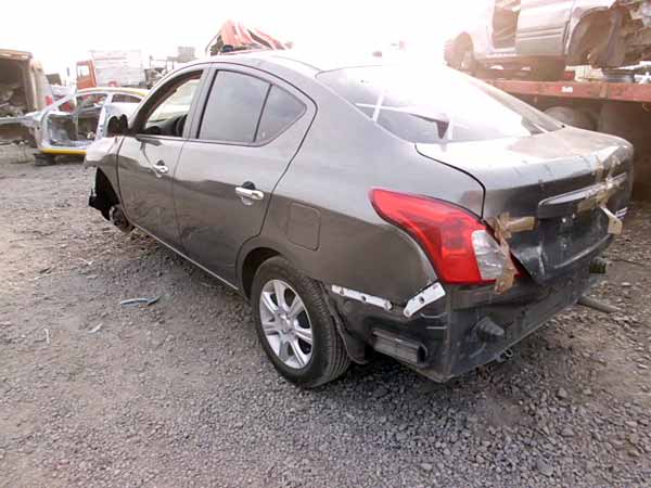  Nissan VERSA 2013    EN DESARME