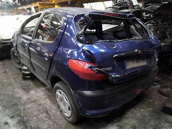  Peugeot 206 2003    EN DESARME