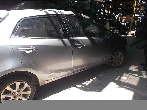  Mazda 2011     EN DESARME