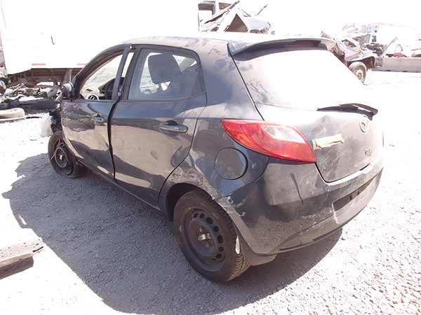  Mazda 2V 2009    EN DESARME