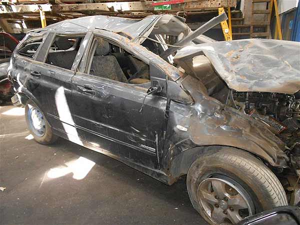  Ssangyong ACTYON 2012    EN DESARME