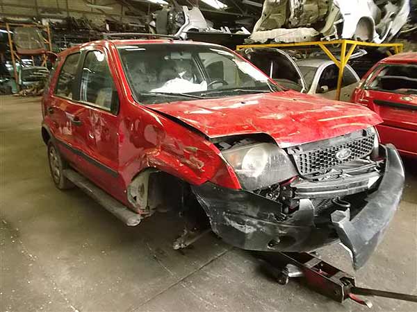  Ford ECOSPORT 2005    EN DESARME