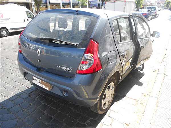  Renault SANDERO 2011    EN DESARME