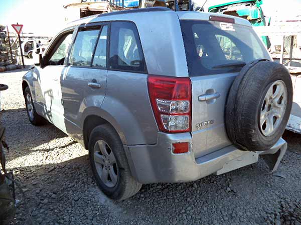  Suzuki GRAND NOMADE 2010    EN DESARME