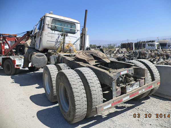  Mack RD-688-S 1998    EN DESARME
