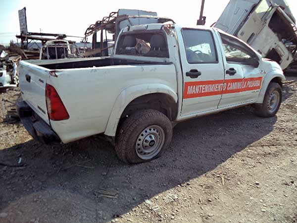 Chevrolet DMAX 2010    EN DESARME