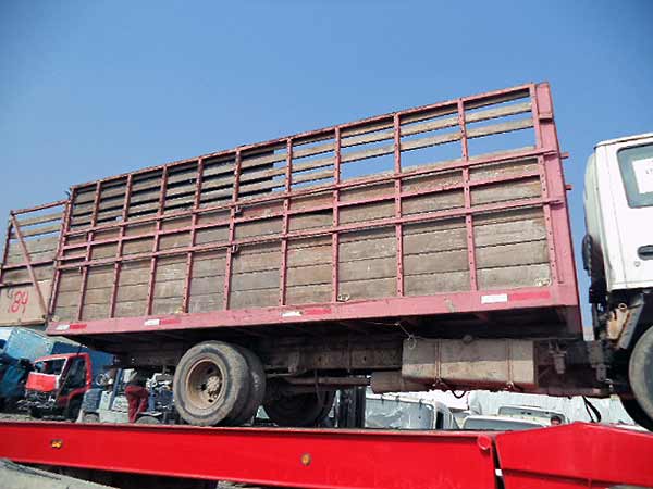  Chevrolet NPR 1998    EN DESARME