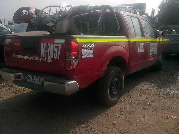  Nissan NAVARA 2011    EN DESARME