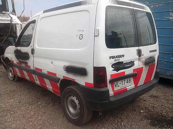  Peugeot PARTNER 2003    EN DESARME