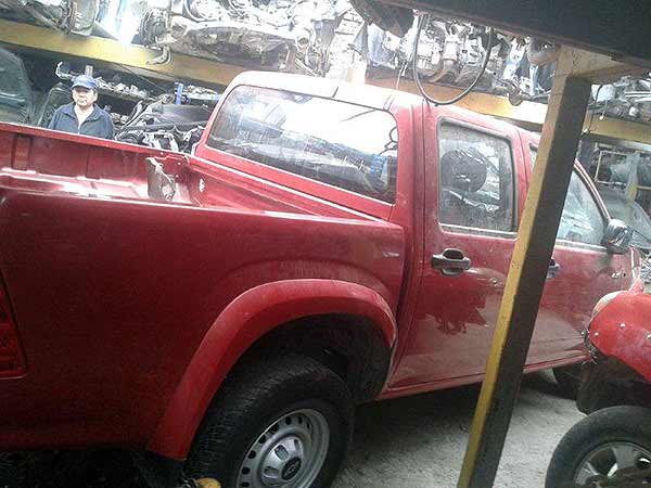  Chevrolet DMAX 2012    EN DESARME