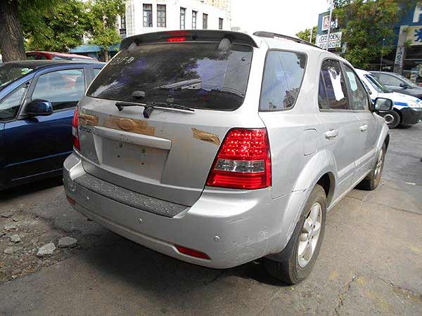  Kia SORENTO 2009    EN DESARME