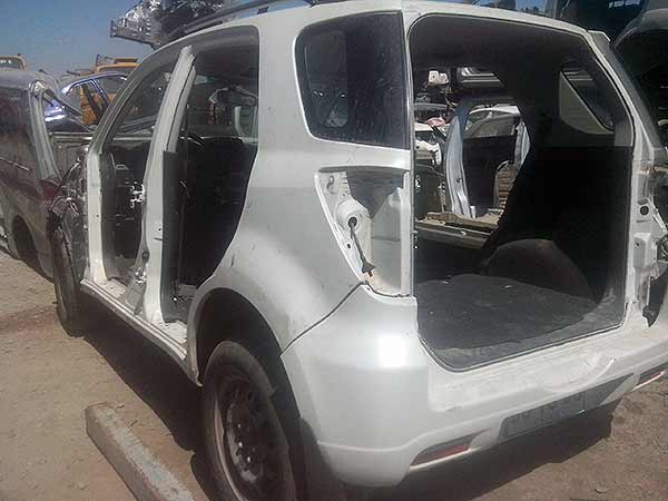  Daihatsu TERIOS 2012    EN DESARME
