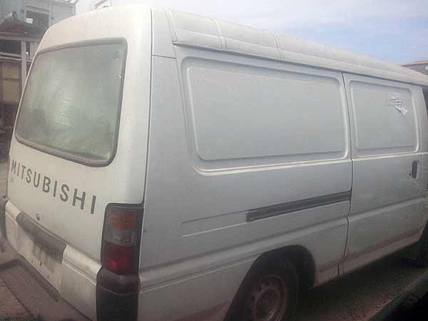  Mitsubishi L300 2010    EN DESARME