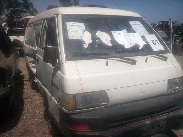  Mitsubishi L300 2005    EN DESARME