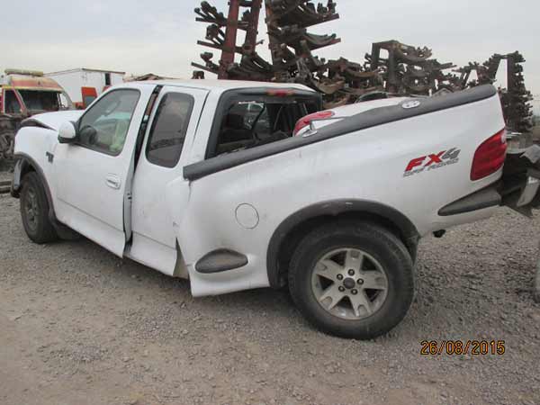  Ford F150 2004    EN DESARME