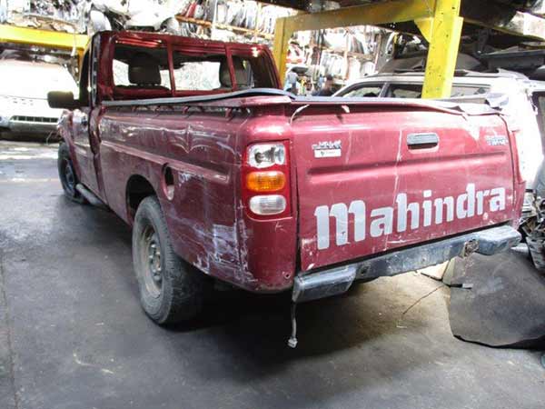  Mahindra PICK UP 2013    EN DESARME