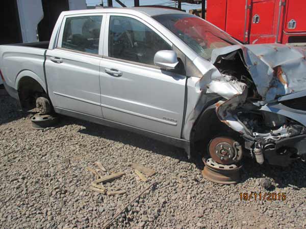  Ssangyong ACTYON 2011    EN DESARME