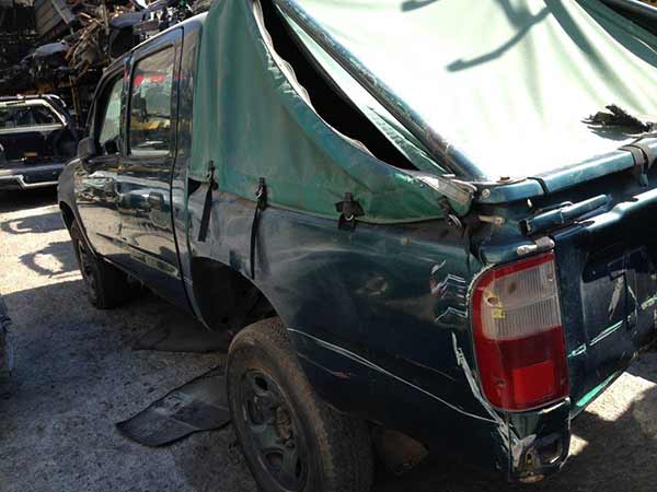 Toyota HILUX 2000    EN DESARME