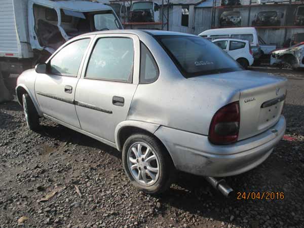  Chevrolet CORSA 2002    EN DESARME