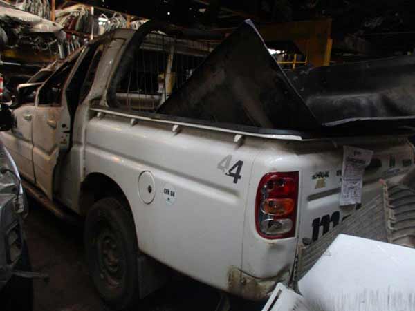  Mahindra PICK UP 2014    EN DESARME