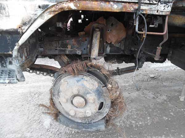  Mitsubishi CANTER 2004    EN DESARME