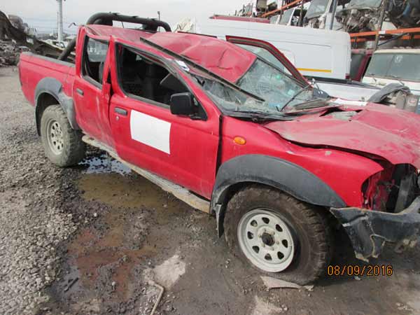  Nissan TERRANO 2014    EN DESARME