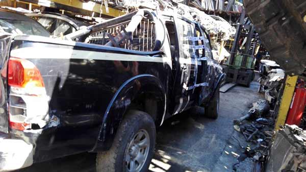  Toyota HILUX 2013    EN DESARME