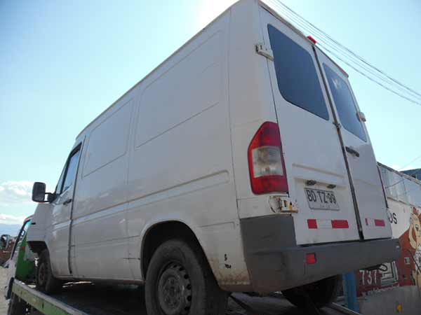  Mercedes-Benz Sprinter 2008    EN DESARME