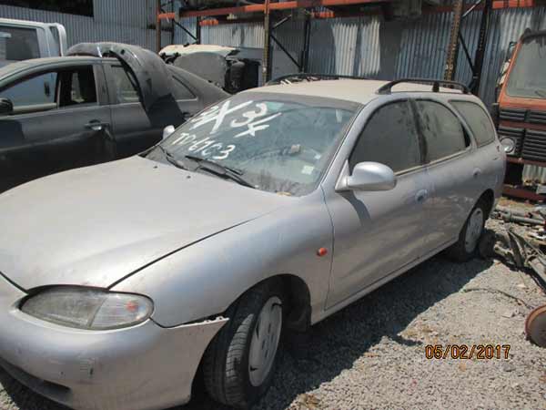  Hyundai ELANTRA 1997    EN DESARME