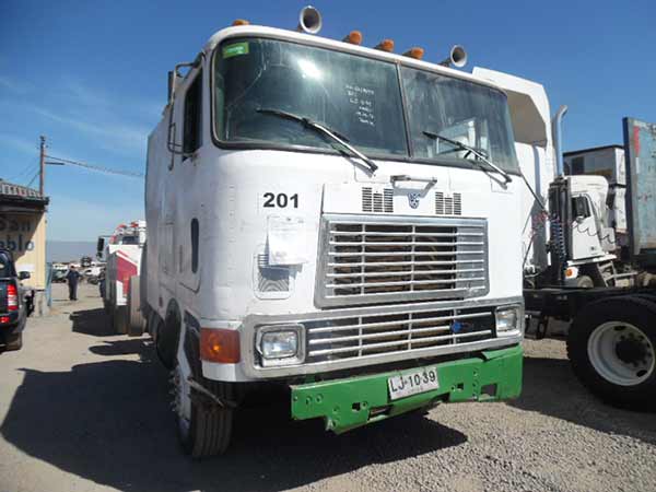  International 9700 1994    EN DESARME