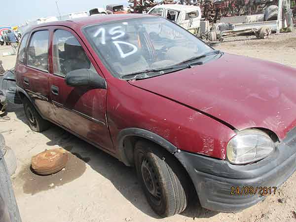 MUñON Opel CORSA 1995  USADO  EN DESARME