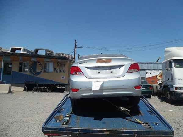  Hyundai ACCENT 2015    EN DESARME