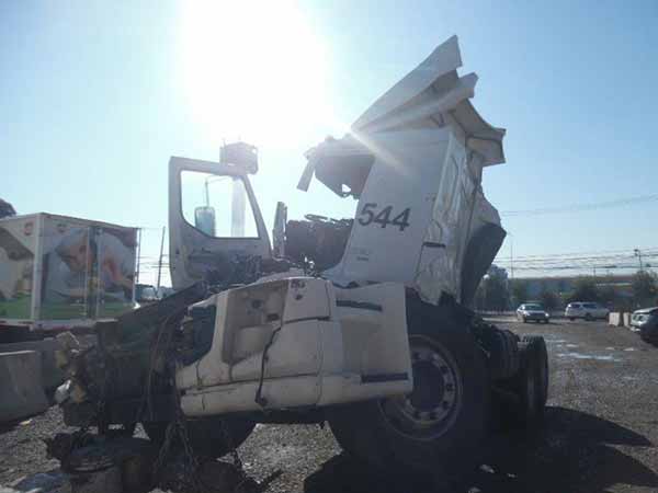  Volvo VM 2015    EN DESARME