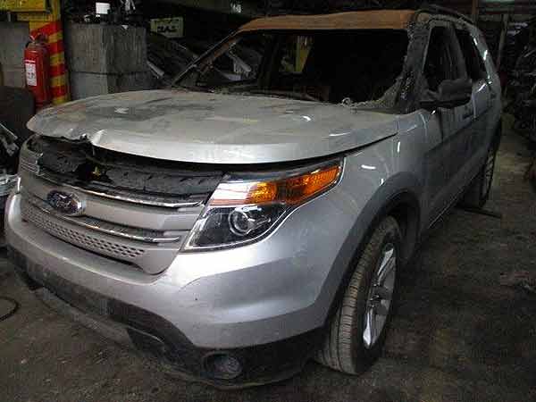  Ford EXPLORER 2015    EN DESARME