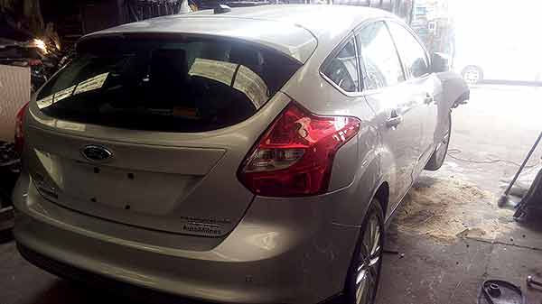  Ford FOCUS 2013    EN DESARME