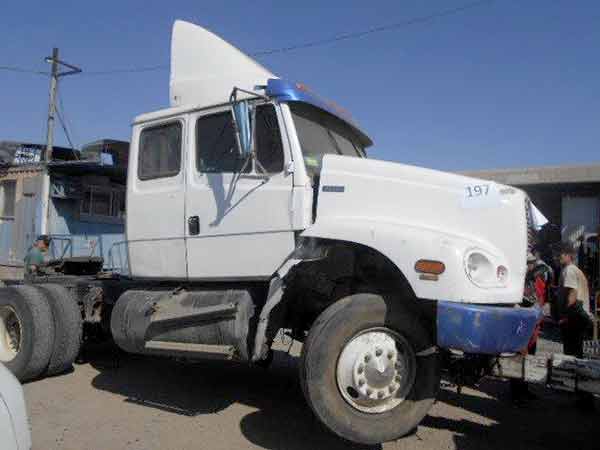  Freightliner FL112 1997    EN DESARME