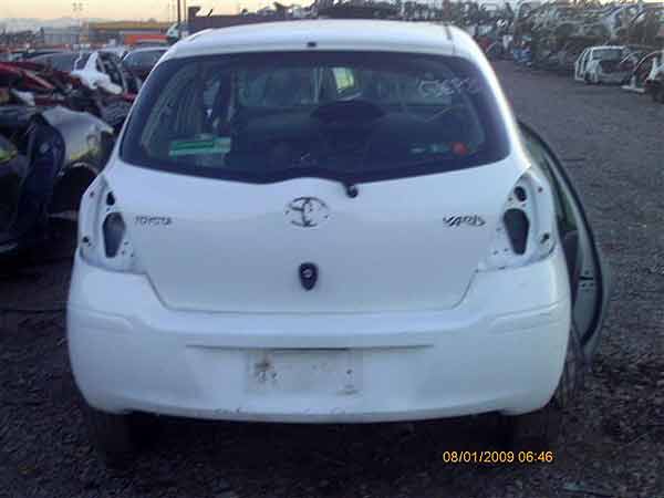  Toyota YARIS 2010    EN DESARME