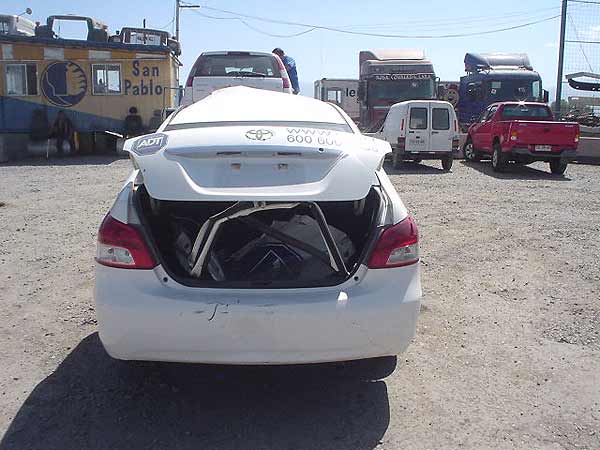  Toyota YARIS 2010    EN DESARME
