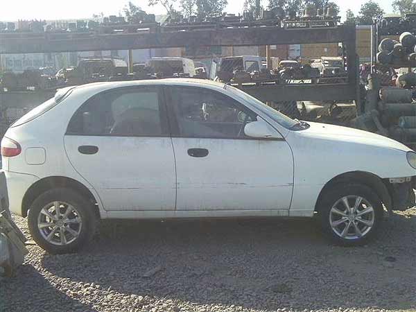  Daewoo LANOS 1998    EN DESARME