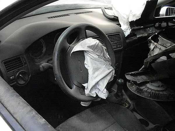  Volkswagen BORA 2007    EN DESARME