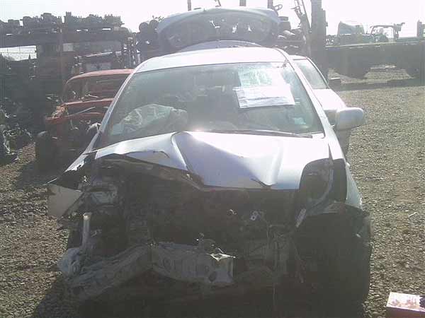  Toyota YARIS 2006    EN DESARME